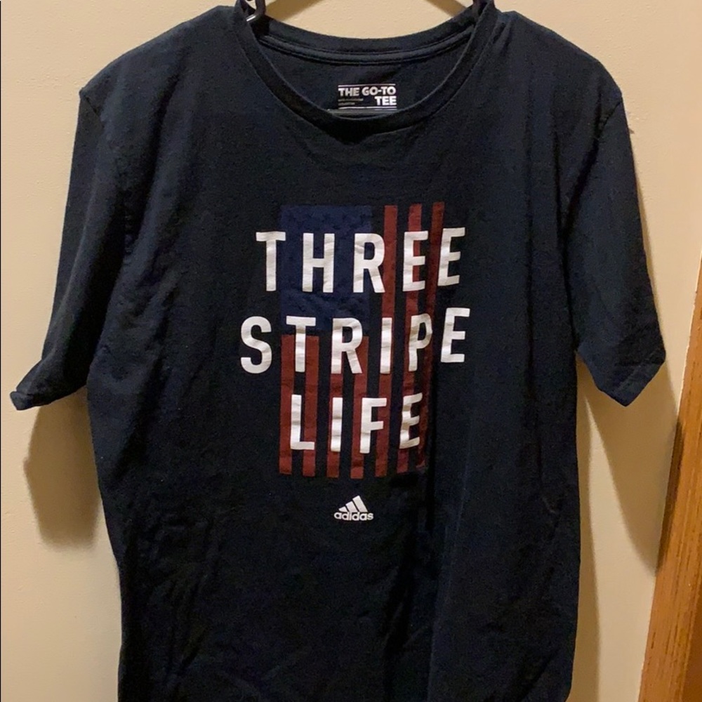Adidas T shirt - Picture 3 of 4